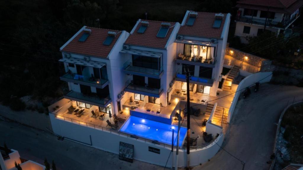 Above Blue Maisonettes Grey Diamond Νικιάνα Εξωτερικό φωτογραφία